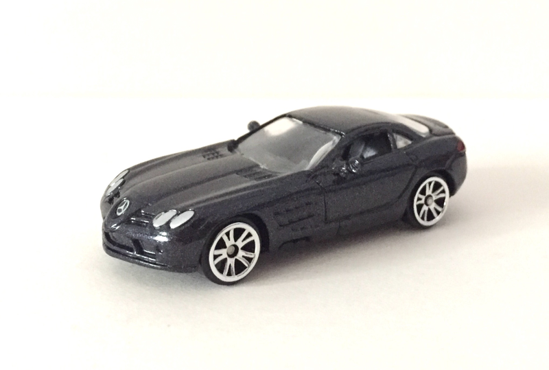 Illustration for article titled McLaren Monday - Mercedes Benz SLR McLaren 1/64 by Motor Max